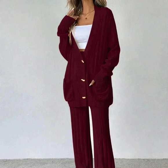 Red Casual Women's Loose Front Button Cardigan And Pants Knitwear Set - Picture 4 of 6